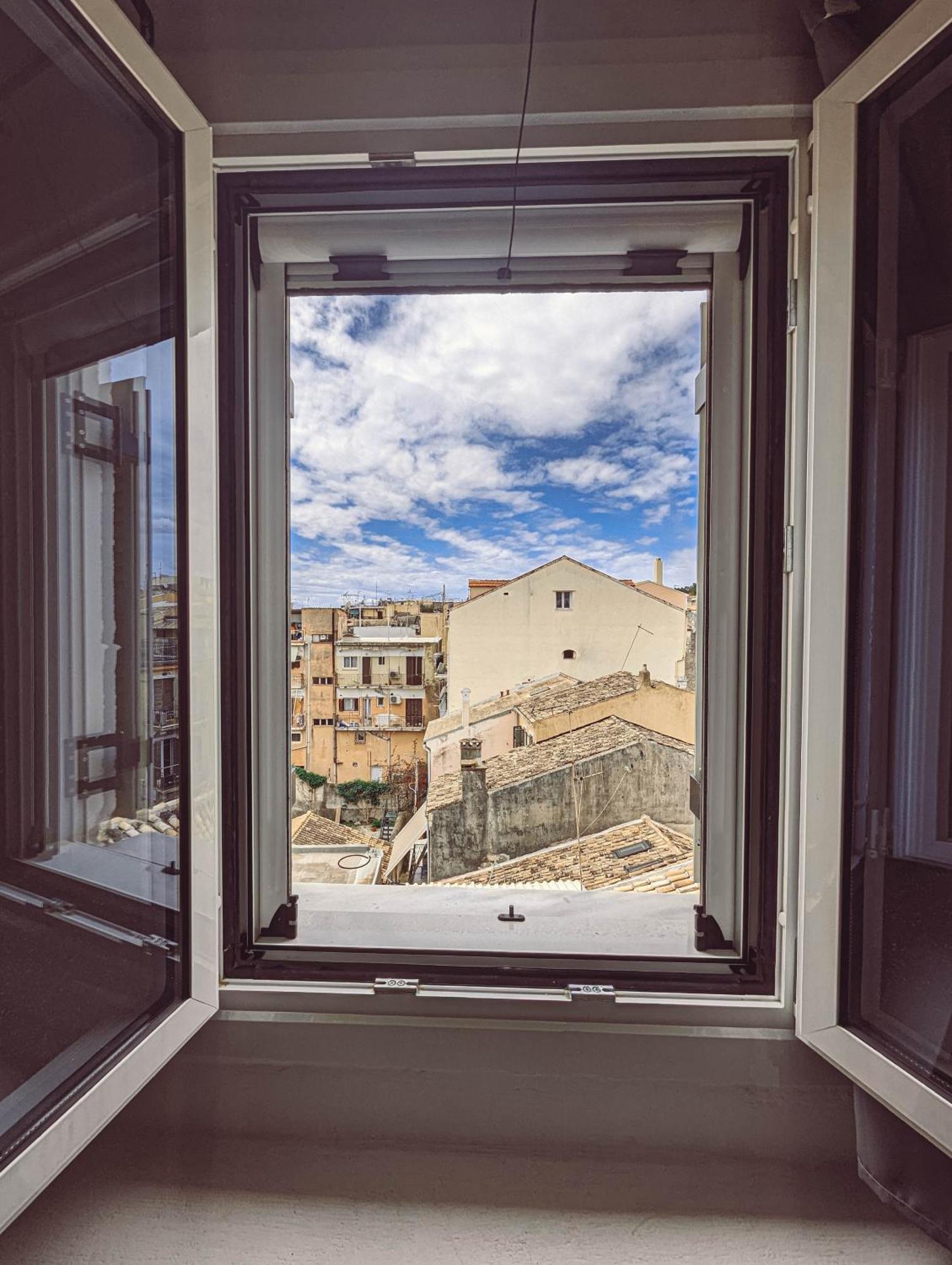 Ionian Pearl Apartments And Suites Corfu  Exterior photo